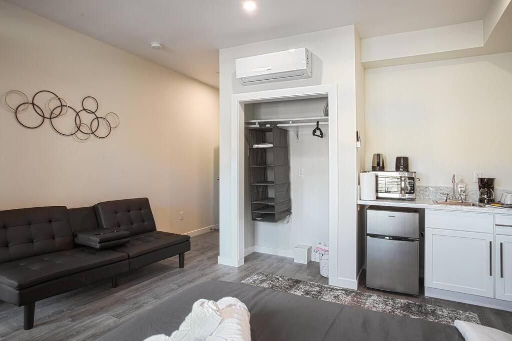 Apartment,1136367415:JPEG