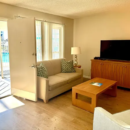La Jolla Riviera Inn-3